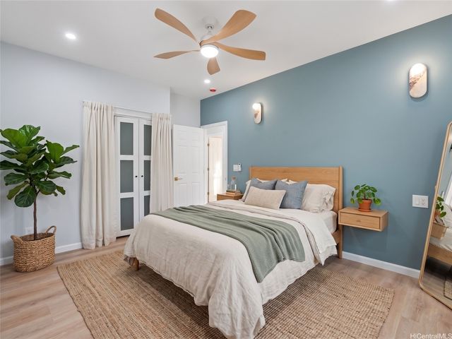 2702 Nihi Street, Honolulu, HI 96819
