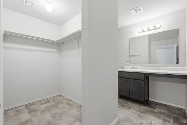 11526 S 235th East Avenue, Broken Arrow, OK 74014