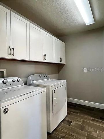 18814 CORNUTA STREET, Lutz, FL 33558