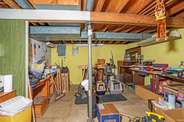 1808 Linden Avenue, Mishawaka, IN 46544