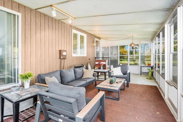 1808 Linden Avenue, Mishawaka, IN 46544