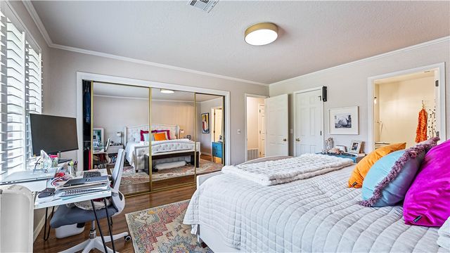 2 S Prairie Dunes Drive, Rogers, AR 72758