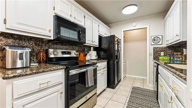 2 S Prairie Dunes Drive, Rogers, AR 72758