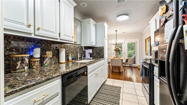 2 S Prairie Dunes Drive, Rogers, AR 72758