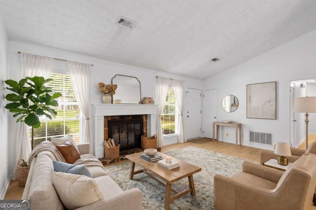 337 Windsor Farms Drive, Lawrenceville, GA 30046