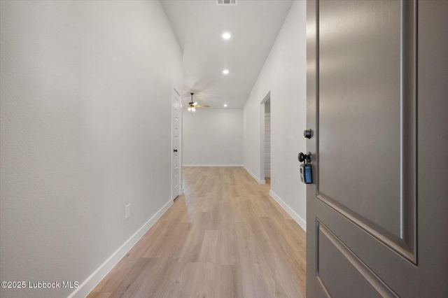 2904 Durham Avenue, Wolfforth, TX 79382