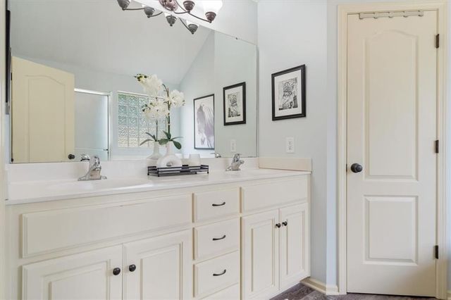 1511 Honeysuckle Drive, Liberty, MO 64068