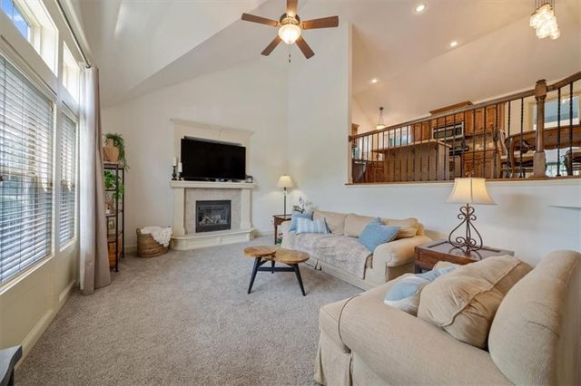 1511 Honeysuckle Drive, Liberty, MO 64068
