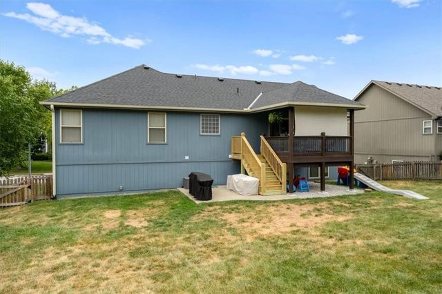 1511 Honeysuckle Drive, Liberty, MO 64068
