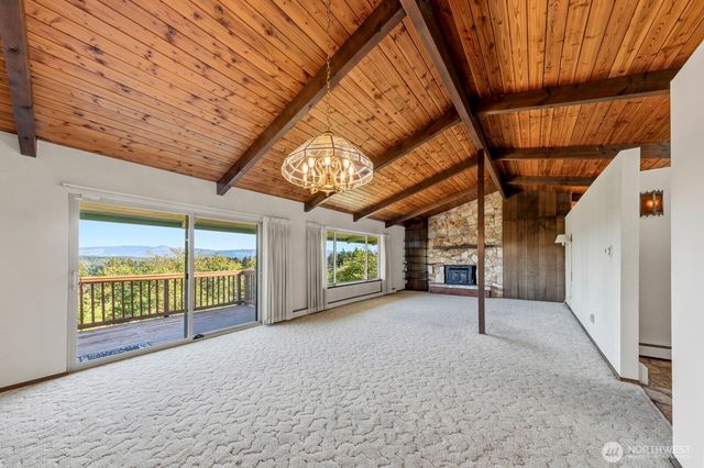 3104 Harts Lake Road S, Roy, WA 98580