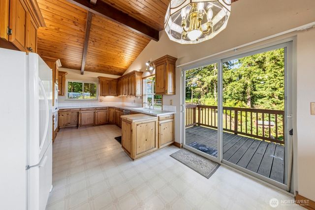 3104 Harts Lake Road S, Roy, WA 98580