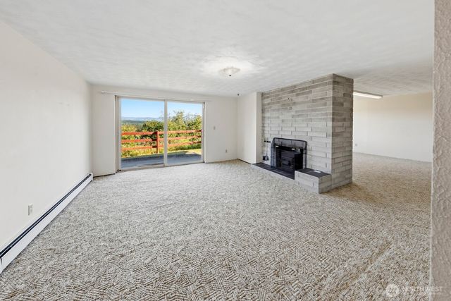 3104 Harts Lake Road S, Roy, WA 98580