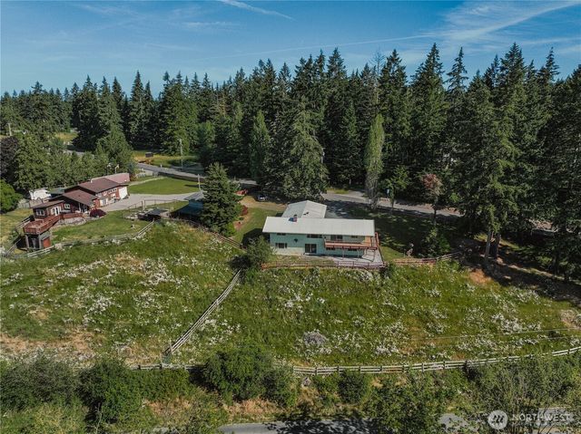 3104 Harts Lake Road S, Roy, WA 98580