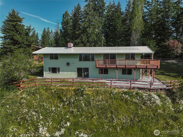 3104 Harts Lake Road S, Roy, WA 98580