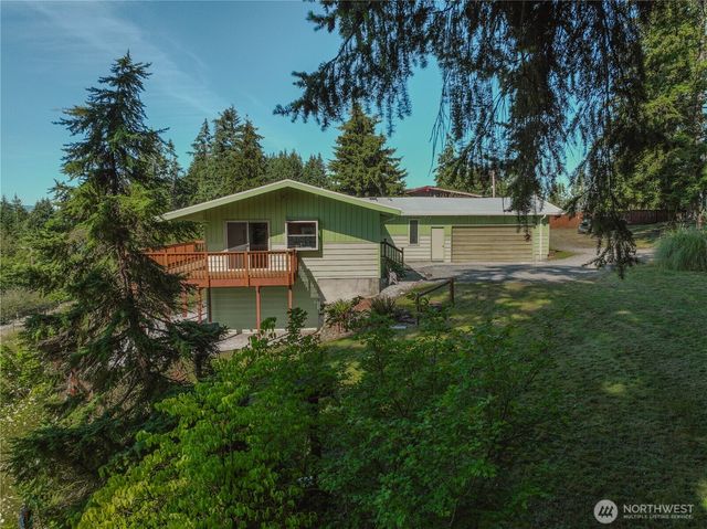 3104 Harts Lake Road S, Roy, WA 98580