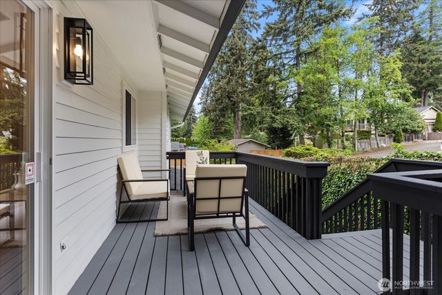 20111 80th Avenue W, Edmonds, WA 98026