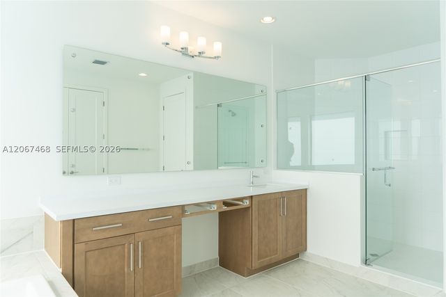 8151 Laurel Falls Dr, Boca Raton, FL 33496