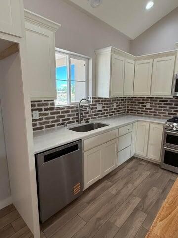 9 Vallejos Road, Los Lunas, NM 87031