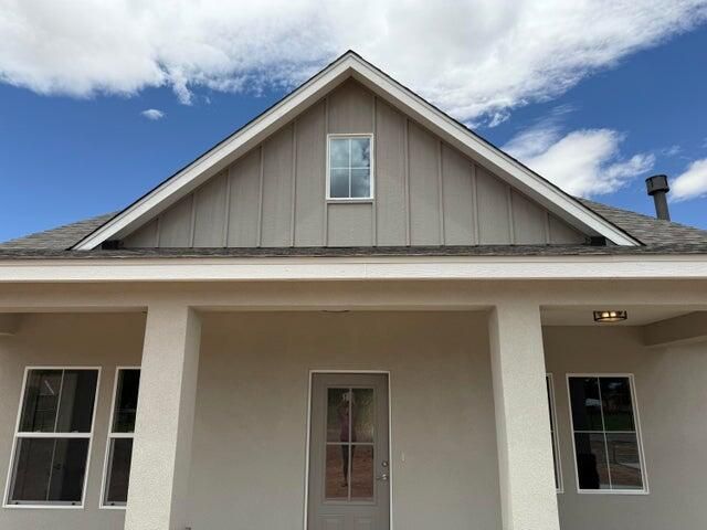 9 Vallejos Road, Los Lunas, NM 87031