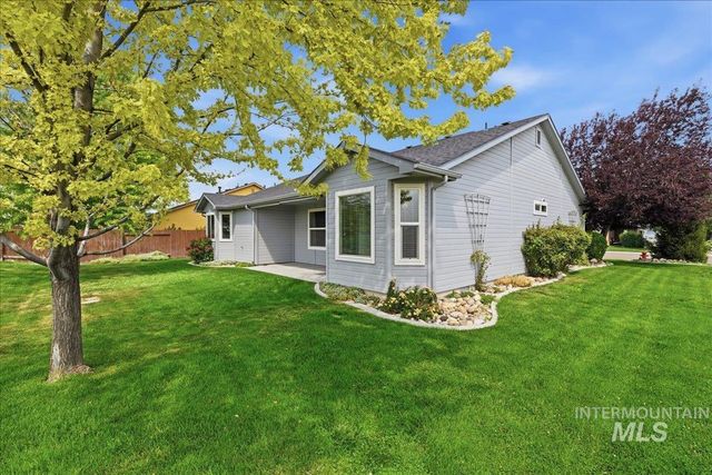 15885 Granite Peak Avenue, Nampa, ID 83651
