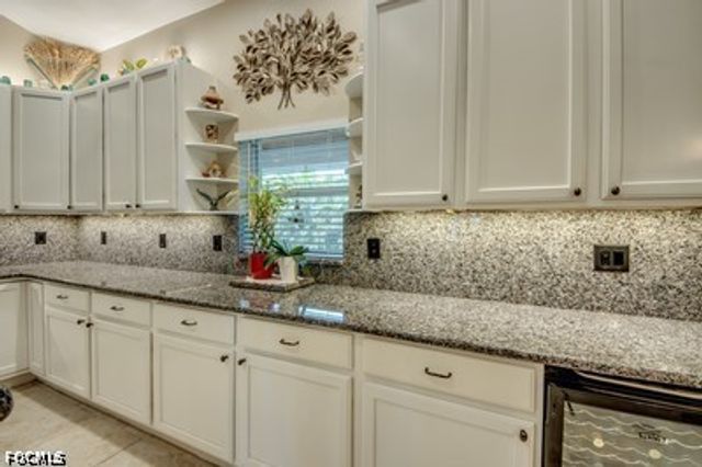 2804 NE 3rd AVE, Cape Coral, FL 33909