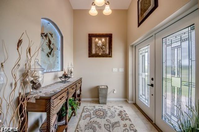 2804 NE 3rd AVE, Cape Coral, FL 33909