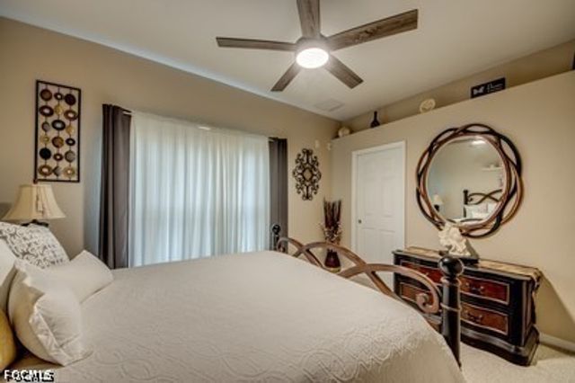 2804 NE 3rd AVE, Cape Coral, FL 33909
