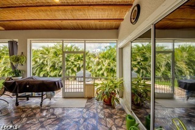 2804 NE 3rd AVE, Cape Coral, FL 33909