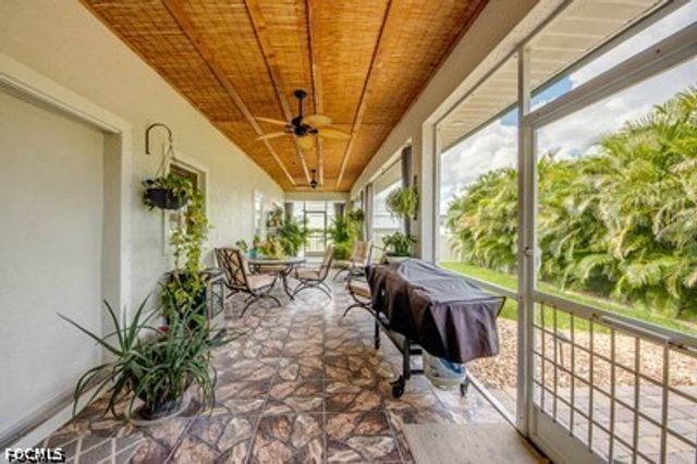 2804 NE 3rd AVE, Cape Coral, FL 33909