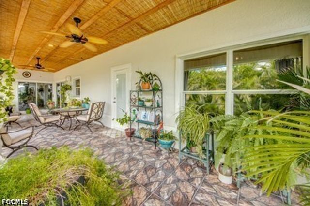2804 NE 3rd AVE, Cape Coral, FL 33909
