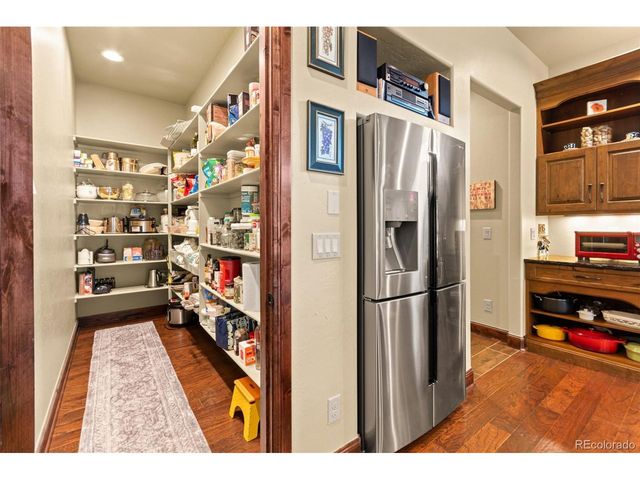 1429 Gore Cir, Larkspur, CO 80118