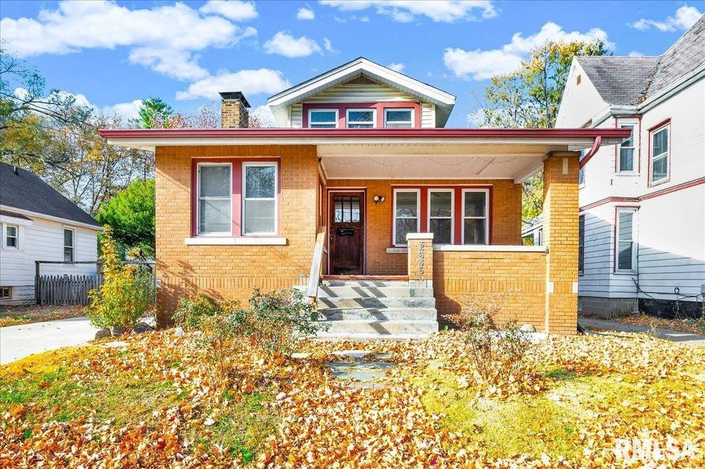 2635 N PEORIA Avenue, Peoria, IL 61603