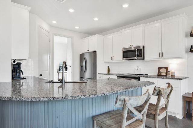 201 Meadow Hill Lane, Sherman, TX 75090