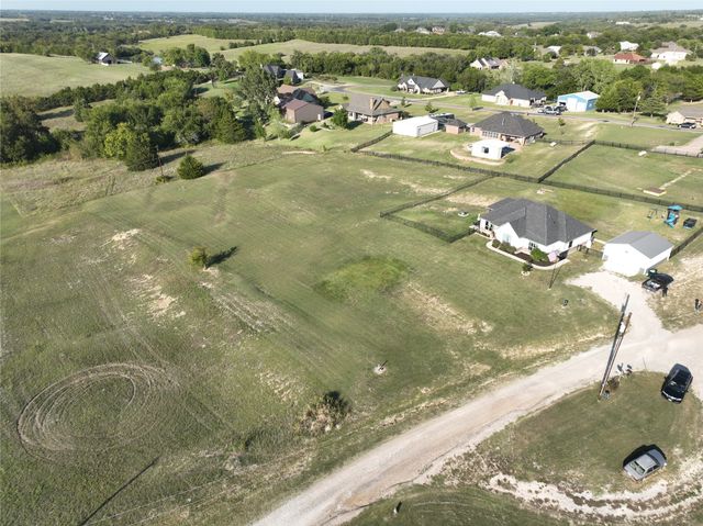 201 Meadow Hill Lane, Sherman, TX 75090
