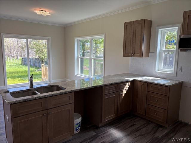 5200 Berg Road, West Seneca, NY 14218