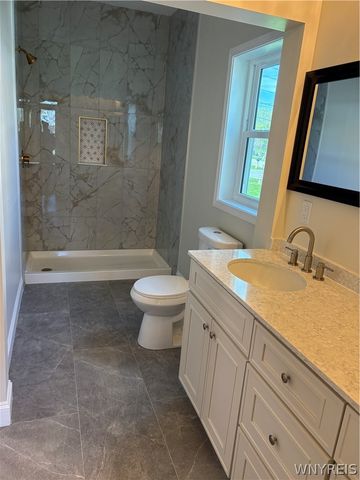 5200 Berg Road, West Seneca, NY 14218