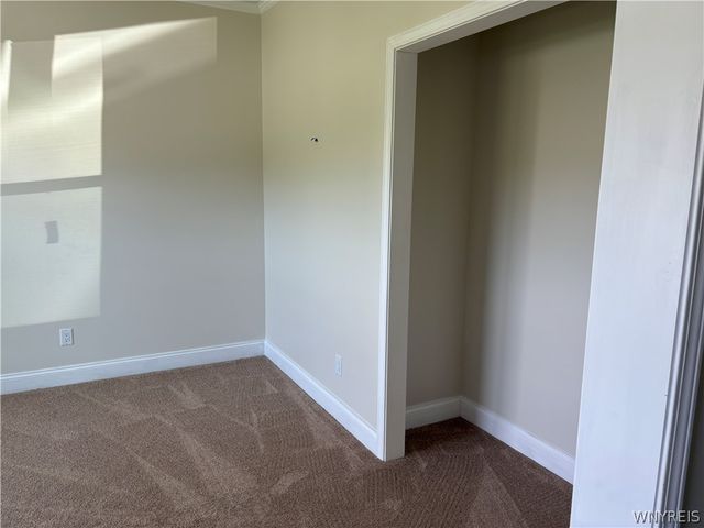 5200 Berg Road, West Seneca, NY 14218