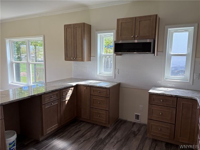 5200 Berg Road, West Seneca, NY 14218