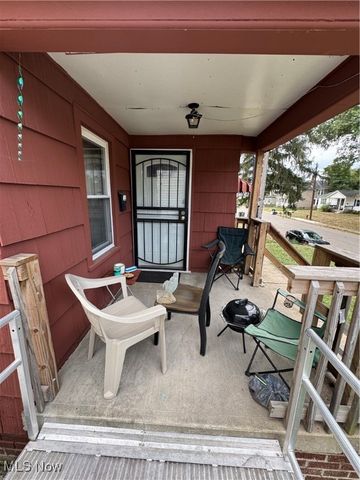 1332 Spring Avenue NE, Canton, OH 44714