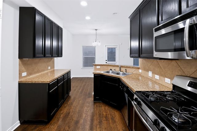 11521 Champions Green Drive, Houston, TX 77066
