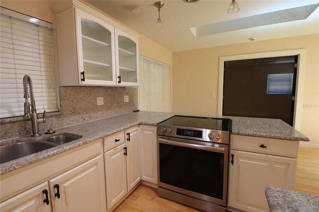 17815 SUNRISE DRIVE, Lutz, FL 33549