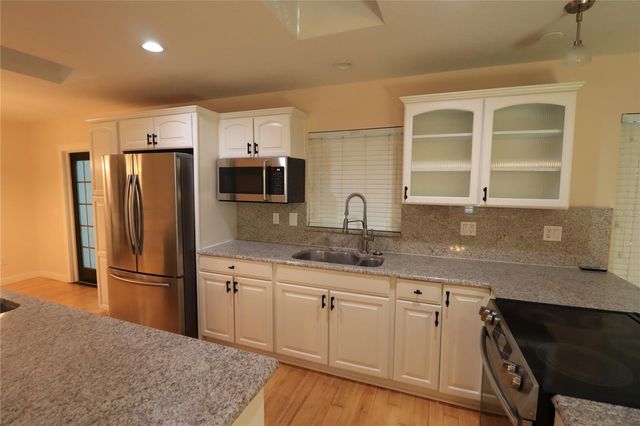 17815 SUNRISE DRIVE, Lutz, FL 33549