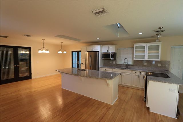 17815 SUNRISE DRIVE, Lutz, FL 33549