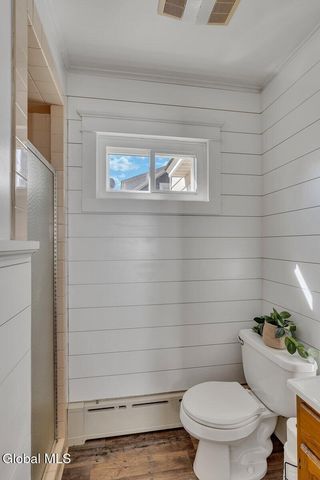 6 Marion Ave, South Glens Falls, NY 12803