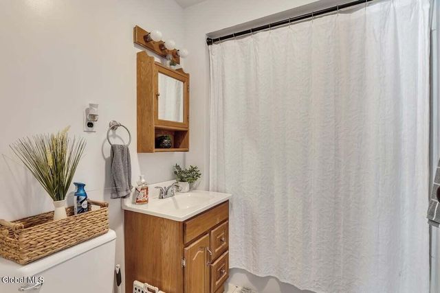 6 Marion Ave, South Glens Falls, NY 12803