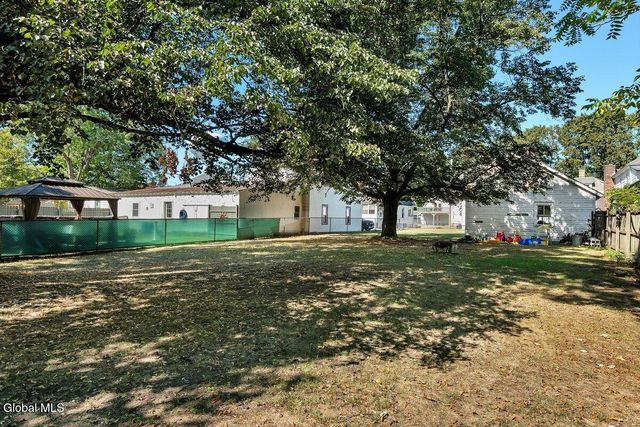 6 Marion Ave, South Glens Falls, NY 12803