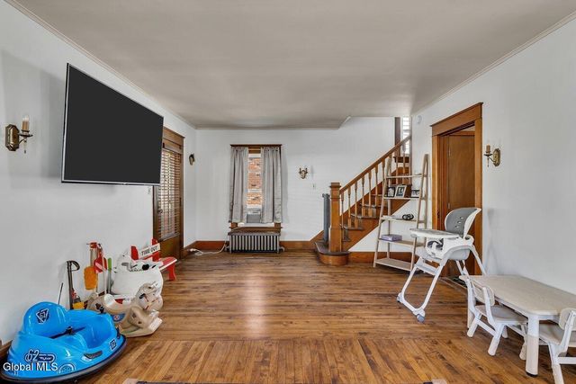 6 Marion Ave, South Glens Falls, NY 12803