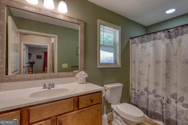 2270 Valley View Drive, Hiawassee, GA 30546