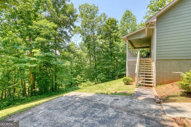 2270 Valley View Drive, Hiawassee, GA 30546