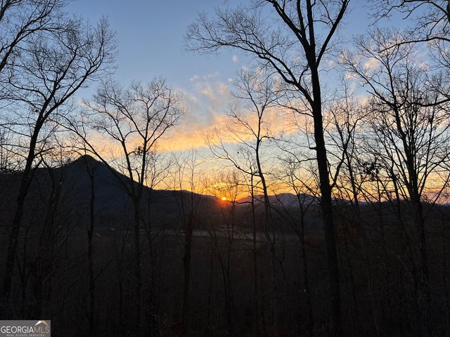 2270 Valley View Drive, Hiawassee, GA 30546